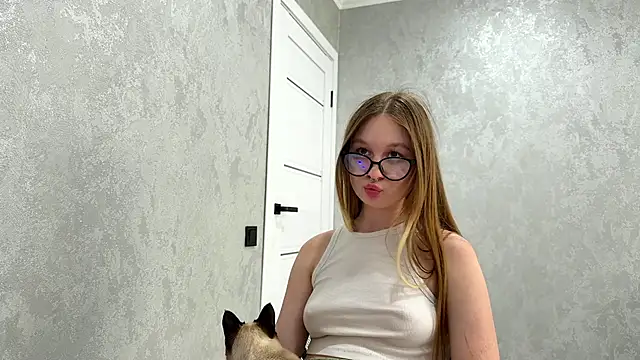 Snapshot of diana_fashion chatting on 18, 6, 2026 diana fashion online show from 18, 6, 2026