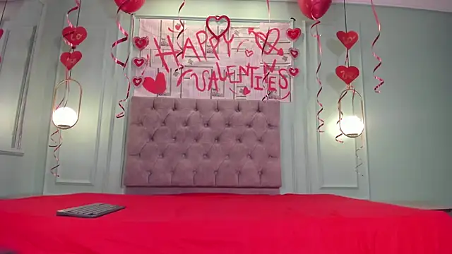 zoe roux21 online show from 12, 2, 2025