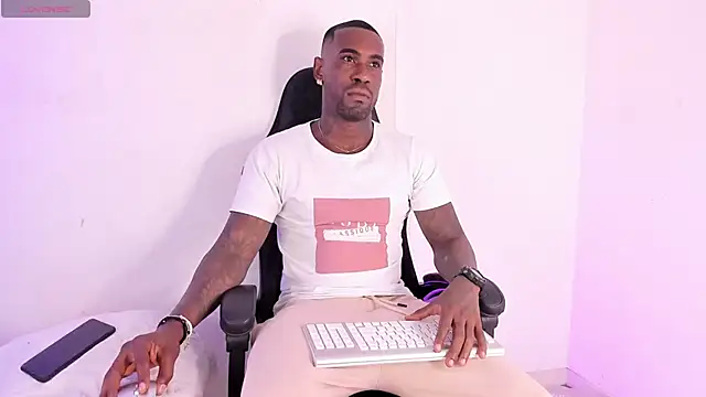 Snapshot of Dvid_Rullers chatting on 7, 2, 2025 Dvid Rullers online show from 7, 2, 2025