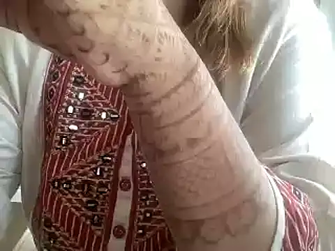 Snapshot of sassypooja chatting on 4, 2, 2025 sassypooja online show from 4, 2, 2025