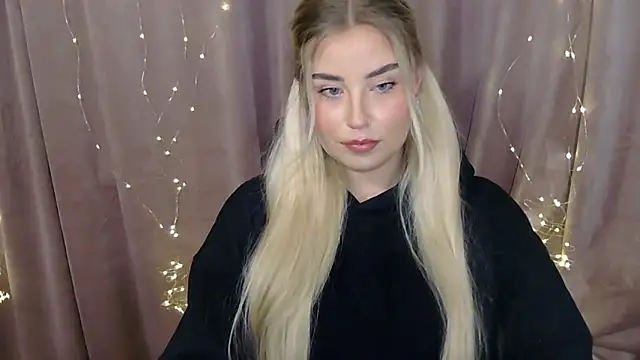 KristyHoney online show from 15, 12, 2024