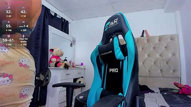 Snapshot of lulu_ferrer chatting on 1, 11, 2025 lulu ferrer online show from 1, 11, 2025