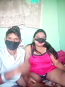 Group Of Lust online show from 15, 4, 2026