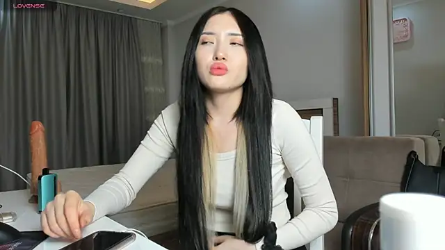Snapshot of kirigaya_asuna chatting on 13, 12, 2024 kirigaya asuna online show from 13, 12, 2024