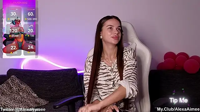 Snapshot of AlexaAimee chatting on 22, 4, 2026 AlexaAimee online show from 22, 4, 2026