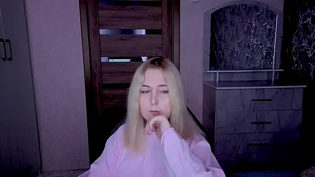 Kristy-Max online show from 21, 4, 2026