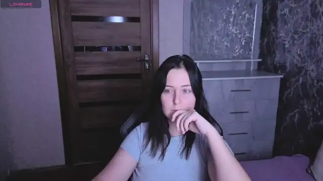 Snapshot of Kristy-Max chatting on 7, 8, 2026 Kristy-Max online show from 7, 8, 2026