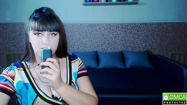 Amali Ivanna smit online show from 20, 1, 2025