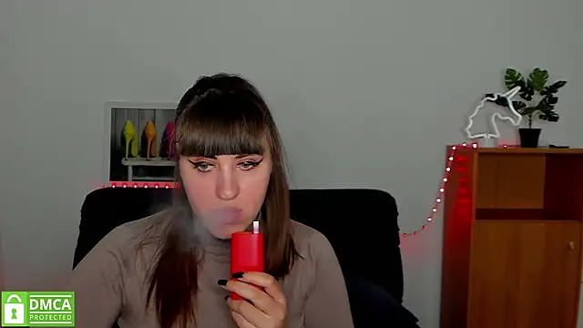 Amali Ivanna smit online show from 4, 3, 2025