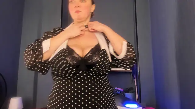 JesiaFoxi online show from 22, 2, 2025