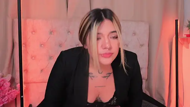 ashleyvalirya online show from 3, 2, 2025