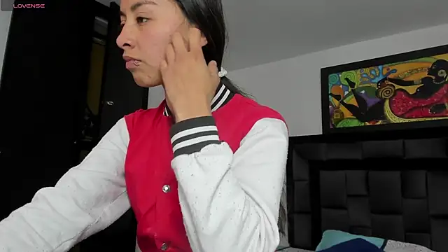 Snapshot of tatiana_valencia chatting on 9, 2, 2025 tatiana valencia online show from 9, 2, 2025