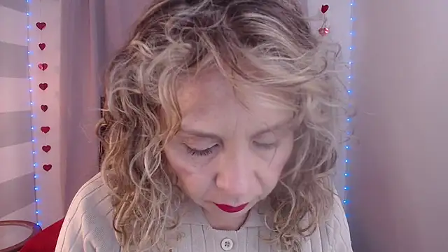 Snapshot of Afrodita_sg chatting on 18, 2, 2026 Afrodita sg online show from 18, 2, 2026