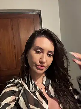 Snapshot of freyacherie chatting on 4, 12, 2025 freyacherie online show from 4, 12, 2025