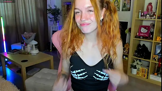 Sunny Elly online show from 25, 9, 2025