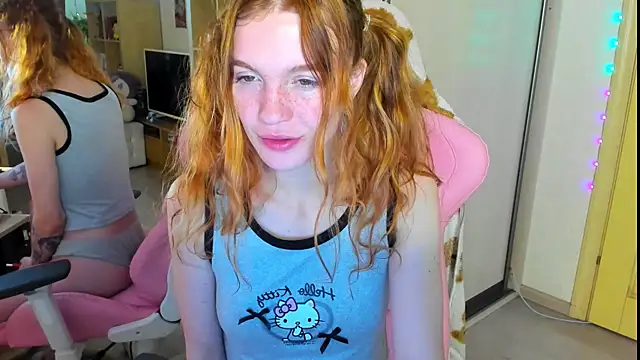 Sunny Elly online show from 7, 10, 2025