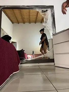 Alexa Miss online show from 25, 10, 2025