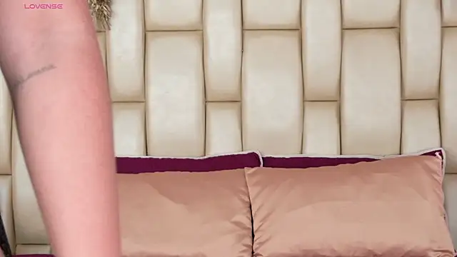 Alexa Miss online show from 16, 11, 2025