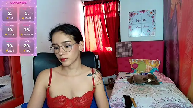 Snapshot of miley_blue_ chatting on 17, 3, 2025 miley blue online show from 17, 3, 2025