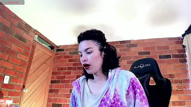 paulinabarnett- online show from 11, 1, 2026