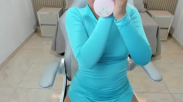 Hanaa latif online show from 8, 3, 2025