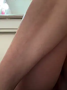 Snapshot of hotNReady6969 chatting on 14, 9, 2025 hotNReady6969 online show from 14, 9, 2025
