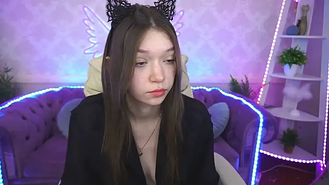 Cherry Wipe online show from 19, 2, 2025