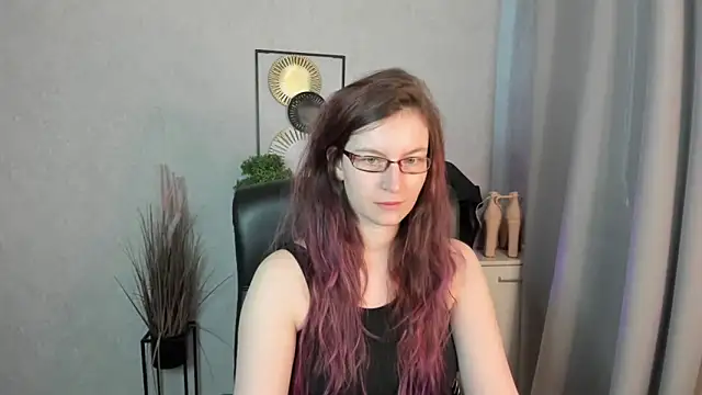 Snapshot of emmaxDelight chatting on 23, 4, 2026 emmaxDelight online show from 23, 4, 2026
