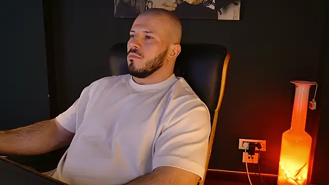 AngeloEric online show from 10, 2, 2026