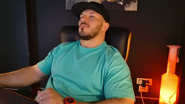 AngeloEric online show from 21, 4, 2026