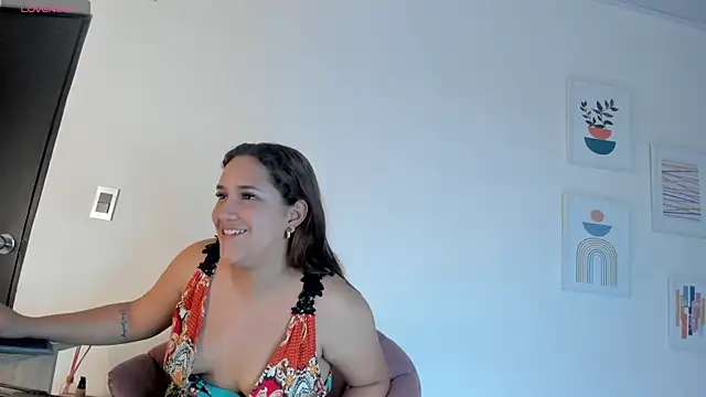 Snapshot of aprill21_ chatting on 4, 1, 2025 aprill21 online show from 4, 1, 2025