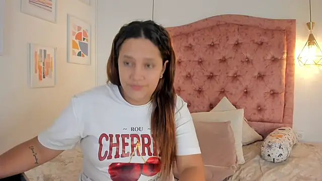 Snapshot of aprill21_ chatting on 17, 3, 2025 aprill21 online show from 17, 3, 2025