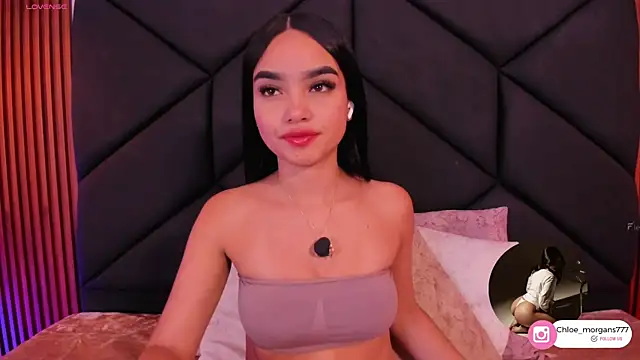 Chloe Morgans online show from 3, 10, 2025