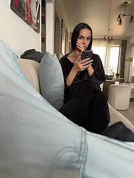 Snapshot of AmandaBby03 chatting on 16, 3, 2025 AmandaBby03 online show from 16, 3, 2025