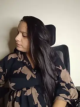 Snapshot of Simran-Kaur143 chatting on 9, 7, 2026 Simran-Kaur143 online show from 9, 7, 2026