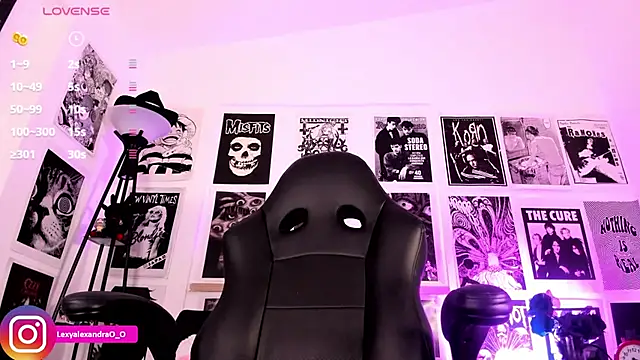 Snapshot of Lexyjoycce chatting on 1, 6, 2026 Lexyjoycce online show from 1, 6, 2026
