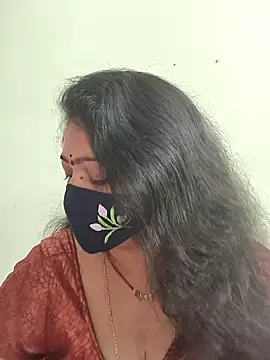Snapshot of neelu-hoty chatting on 19, 9, 2025 neelu-hoty online show from 19, 9, 2025