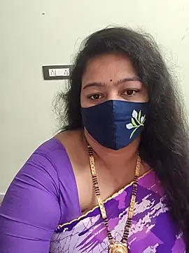 neelu-hoty online show from 10, 2, 2026