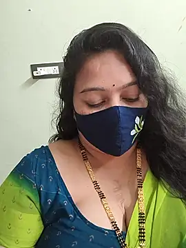 neelu-hoty online show from 5, 3, 2026