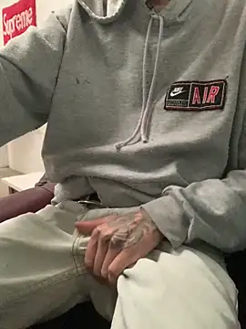 Snapshot of 27powercm chatting on 11, 2, 2025 27powercm online show from 11, 2, 2025