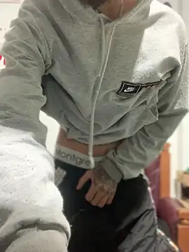 Snapshot of 27powercm chatting on 14, 3, 2025 27powercm online show from 14, 3, 2025