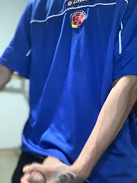 Snapshot of 27powercm chatting on 8, 11, 2025 27powercm online show from 8, 11, 2025