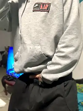 Snapshot of 27powercm chatting on 12, 11, 2025 27powercm online show from 12, 11, 2025