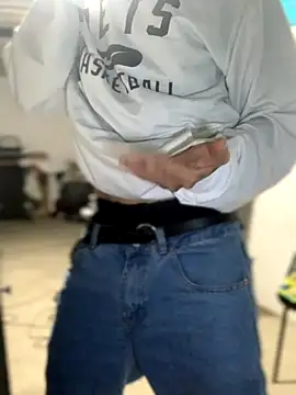 Snapshot of 27powercm chatting on 13, 11, 2025 27powercm online show from 13, 11, 2025