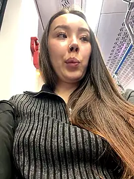 Asian Asami online show from 3, 12, 2024