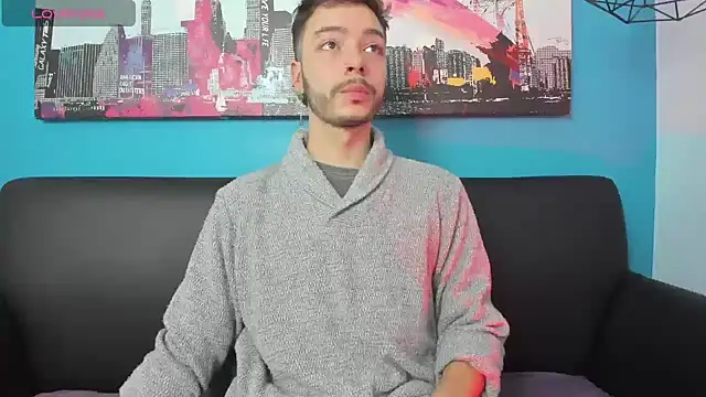 Snapshot of noah_ricci chatting on 2, 1, 2025 noah ricci online show from 2, 1, 2025