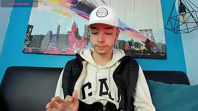 Snapshot of noah_ricci chatting on 12, 3, 2025 noah ricci online show from 12, 3, 2025
