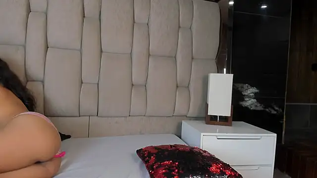 Snapshot of Hanna_lens chatting on 29, 1, 2025 Hanna lens online show from 29, 1, 2025