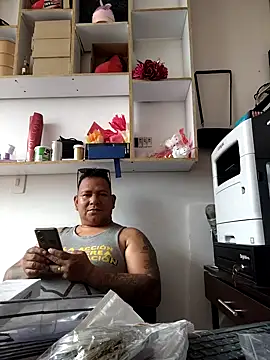 Snapshot of siatodo02 chatting on 6, 12, 2024 siatodo02 online show from 6, 12, 2024