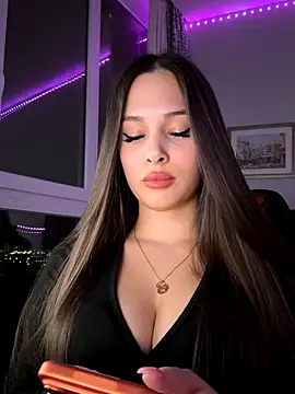 Snapshot of EricaWalls chatting on 13, 12, 2025 EricaWalls online show from 13, 12, 2025